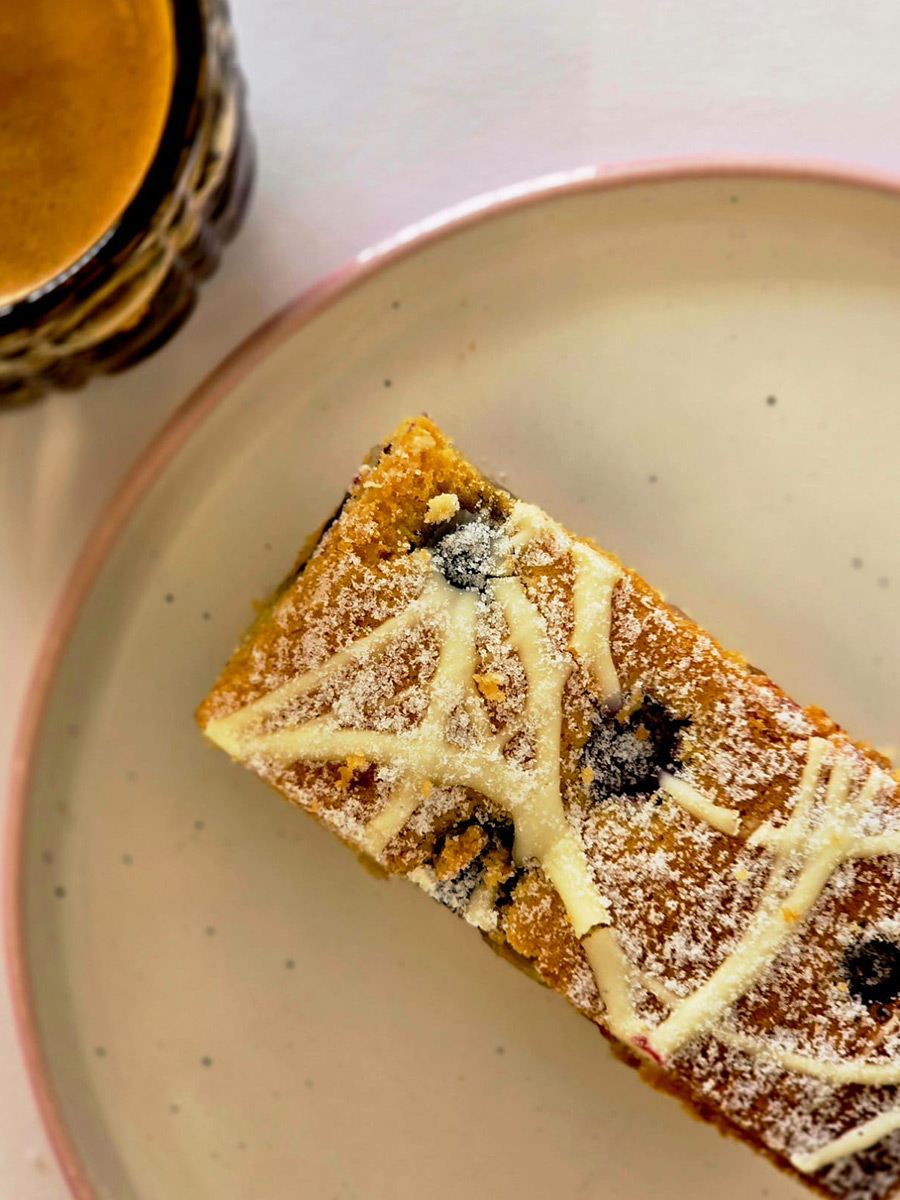Blueberry & Lemon Bar